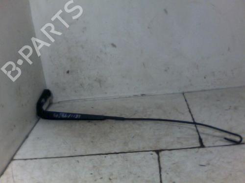 Vindrute viskerarm SEAT LEON (1M1) 1.9 TDI (110 hp) 26081317