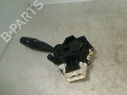 Used Headlight switch TOYOTA RAV 4 II (_A2_) 2.0 D 4WD (CLA20_, CLA21_, CLA20R, CLA21R) (116 hp) 26073995