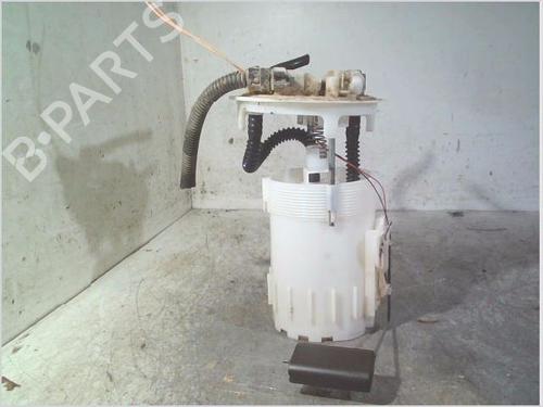 Used Fuel pump RENAULT TRAFIC II Van (FL) 2.0 dCi 90 (FL0H, FL00, FL01, FL0M, FL0P, FL0S) (90 hp) 29997639