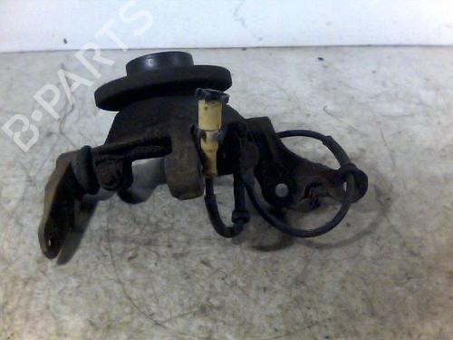 Left front steering knuckle RENAULT CLIO II Hatchback Van (SB0/1/2_) 1.9 D (SB0R) | BP26069824M25 