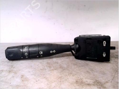 Used Headlight switch PEUGEOT 106 II (1A_, 1C_) 1.0 i (50 hp) 26103862