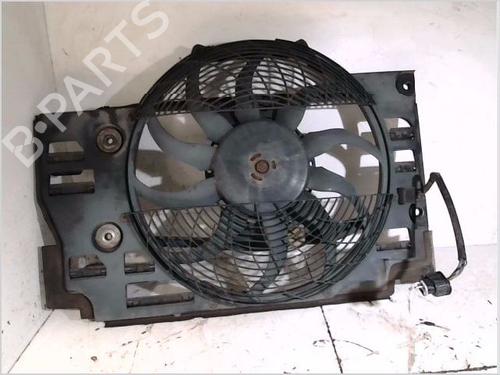 Used Radiator fan BMW 5 Touring (E39) 525 d (163 hp) 26096022