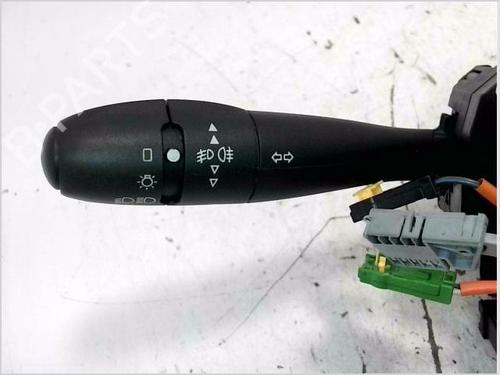 Steering column stalk PEUGEOT 407 (6D_) 2.0 HDi 135 (6DRHRH, 6DRHRE, 6DRHRG, 6DRHRJ) | BP30168214I23 