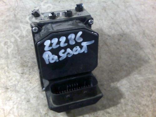 Used ABS pump ABS pump VW PASSAT B5.5 (3B3) 1.9 TDI (130 hp) 34409748 34409748