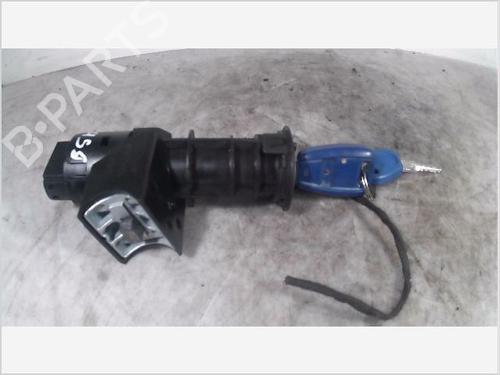 Used Ignition barrel FIAT PUNTO (188_) 1.3 JTD 16V (70 hp) 29332867