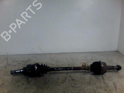 Used Left front driveshaft Left front driveshaft CITROËN C1 (PM_, PN_) 1.0 (68 hp) 33002476 33002476