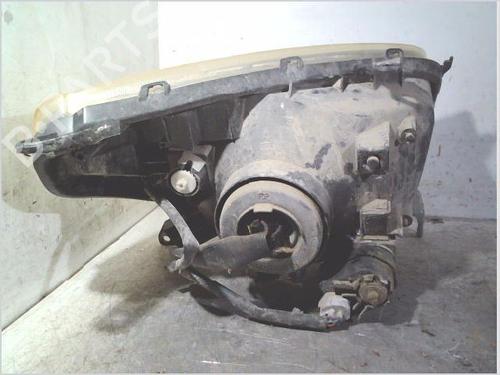 Left headlight TOYOTA RAV 4 II (_A2_) 2.0 D 4WD (CLA20_, CLA21_, CLA20R, CLA21R) | BP38681245C28 - Image 2