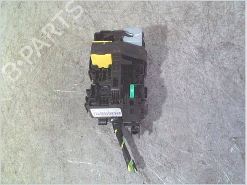 Used Fuse box PEUGEOT 208 I (CA_, CC_) 1.2 VTI 82 (82 hp) 26081217