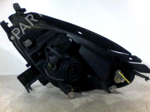 Right headlight CITROËN XSARA PICASSO (N68) 1.8 16V | BP26067735C29 