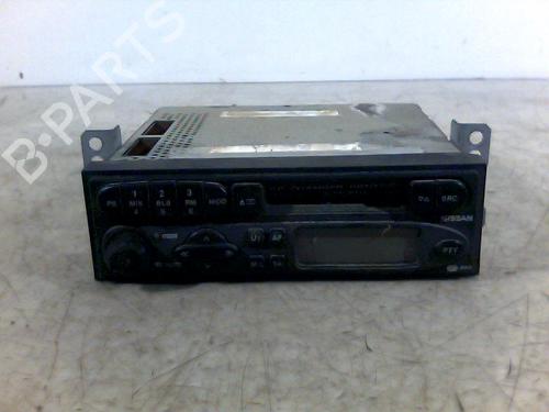 Autoradio NISSAN PRIMERA (P11) 2.0 TD (90 hp) 33007277