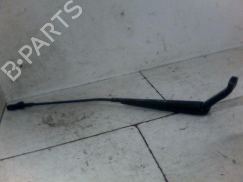 Used Front windshield wiper arm CITROËN XSARA PICASSO (N68) 1.6 HDi (90 hp) 26079984