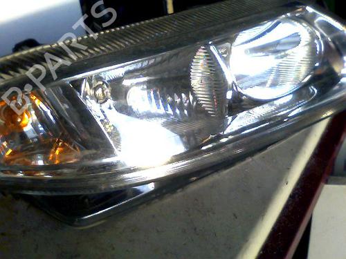 Højre forlygte RENAULT LAGUNA II (BG0/1_) 1.9 dCi (107 hp) 26083202