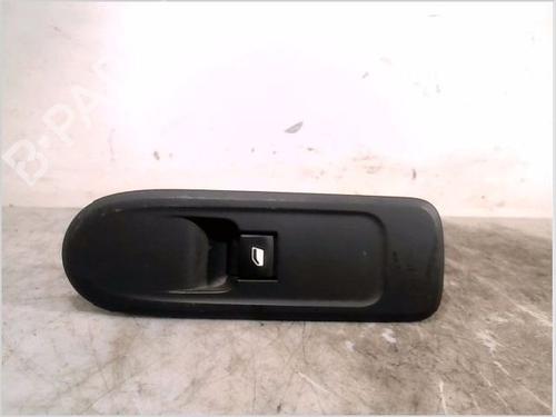 Used Switch PEUGEOT 308 I (4A_, 4C_) 1.6 HDi (112 hp) 26099225