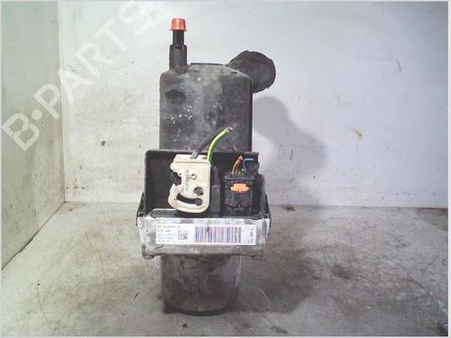 Used Steering pump Steering pump PEUGEOT 3008 I MPV (0U_) 2.0 HDi 150 / BlueHDi 150 (150 hp) 33628109 33628109