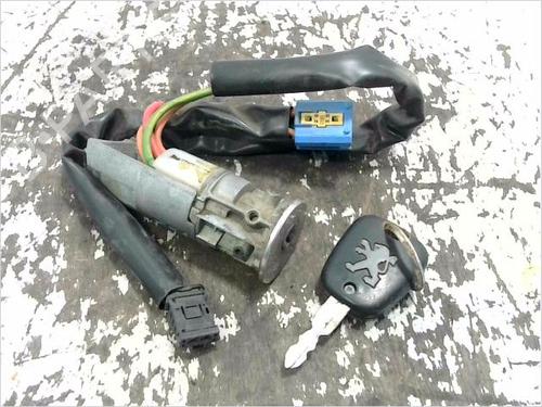 Used Ignition barrel PEUGEOT 206 Hatchback (2A/C) 1.4 HDi eco 70 (68 hp) 32330600
