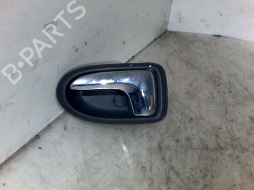 Venstre fortil invendig håndtag MAZDA PREMACY (CP) 2.0 TD (101 hp) 26077075