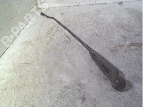 Used Front windshield wiper arm RENAULT CLIO II (BB_, CB_) 1.5 dCi (B/CB3M) (64 hp) 28610262