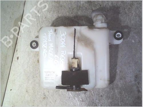 Used Washer pump TOYOTA LAND CRUISER PRADO (_J12_) 3.0 D-4D (KDJ120, KDJ125) (163 hp) 30538501