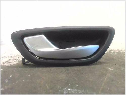 Used Front left interior door handle Front left interior door handle RENAULT MEGANE IV Hatchback (B9A/M/N_) 1.3 TCe 140 (B9NB) (140 hp) 40238549 40238549