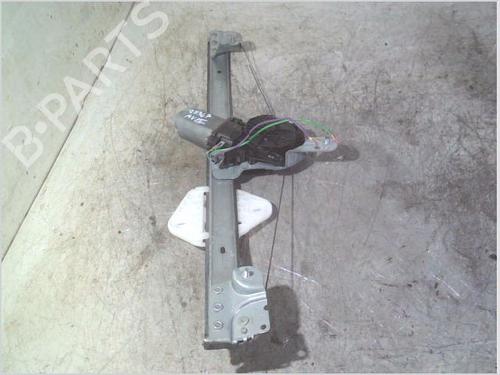 Alzacristallo anteriore sinistro DACIA LOGAN MCV (KS_) 1.6 (KS0B, KS0D, KS0F) (87 hp) 31946367