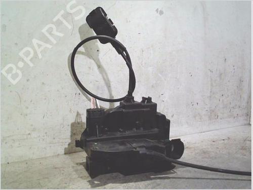 Cerradura puerta delantera izquierda Cerradura puerta delantera izquierda RENAULT CLIO III (BR0/1, CR0/1) 1.2 16V (BR02, BR0J, BR11, CR02, CR0J, CR11) (75 hp) 36257622 36257622