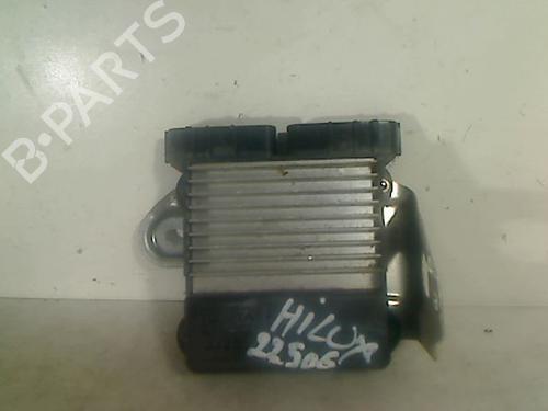 Used Electronic module TOYOTA HILUX VII Pickup (_N1_, _N2_, _N3_) 2.5 D-4D (KUN15_, KUN15R) (120 hp) 30947554