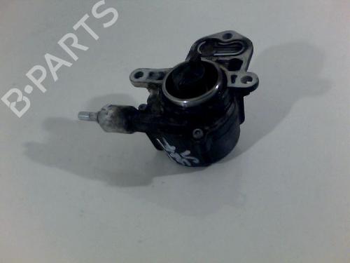 Used Vacuum pump PEUGEOT 206 Hatchback (2A/C) 2.0 HDI 90 (90 hp) 26061192