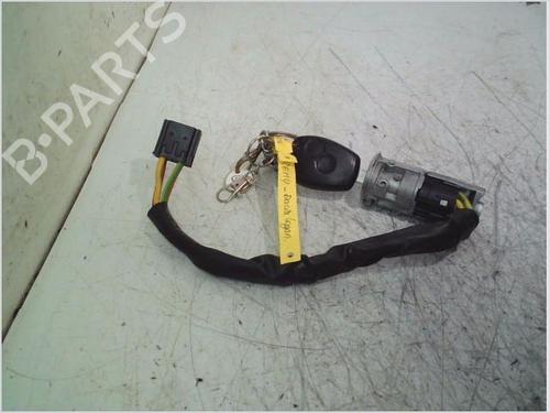 Used Ignition barrel DACIA LOGAN MCV (KS_) 1.5 dCi (KS0K) (68 hp) 26117290