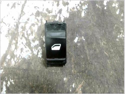 Used Switch Switch CITROËN C3 III (SX) 1.2 VTi 82 (82 hp) 36105798 36105798