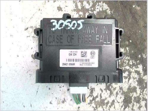 Used Electronic module Electronic module RENAULT MASTER II Van (FD) 2.5 dCi 100 (FD0U, FD0V, FD3U, FD3V, FD8U, FD8V) (99 hp) 35793406 35793406