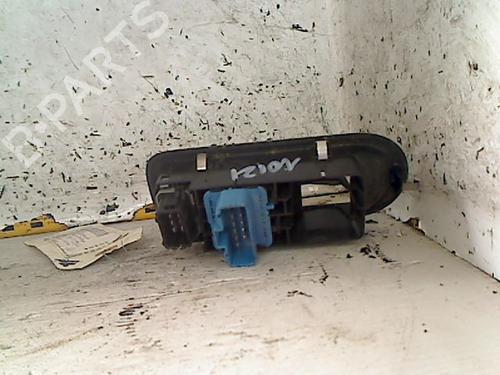 Switch RENAULT CLIO III (BR0/1, CR0/1) 1.4 16V | BP26062024I30