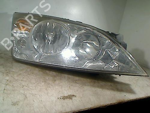 Used Right headlight FORD MONDEO III (B5Y) 2.0 16V TDDi / TDCi (115 hp) 26103615