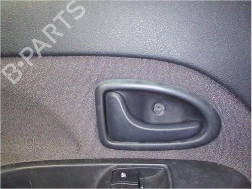 Used Front left interior door handle RENAULT CLIO II Hatchback Van (SB0/1/2_) 1.5 dCi (SB07) (65 hp) 26119925