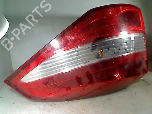 Used Right taillight RENAULT LAGUNA III Grandtour (KT0/1) 2.0 dCi (KT07, KT0J, KT14, KT1A, KT1S) (131 hp) 29497020