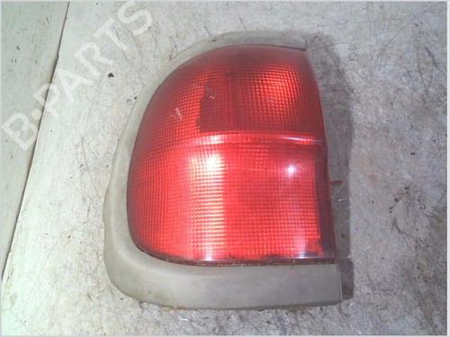 Used Left taillight NISSAN TERRANO II (R20) 2.7 TDi 4WD (125 hp) 31333779