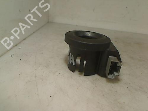 Elektronisk modul RENAULT CLIO II (BB_, CB_) 1.2 (BB0A, BB0F, BB10, BB1K, BB28, BB2D, BB2H, CB0A,... (58 hp) 26077190