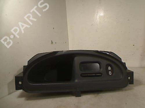 Używane Monitor / Wyświetlacz RENAULT CLIO II (BB_, CB_) 1.2 (BB0A, BB0F, BB10, BB1K, BB28, BB2D, BB2H, CB0A,... (58 hp) 26074221