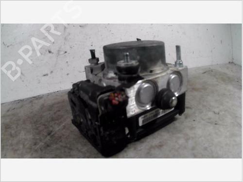 Used ABS pump DACIA LOGAN MCV (KS_) 1.5 dCi (KS0W) (86 hp) 26096030