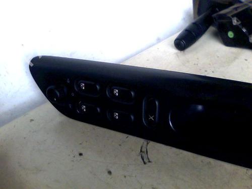 Used Switch RENAULT LAGUNA I (B56_, 556_) 2.2 dT (B569) (113 hp) 26710779