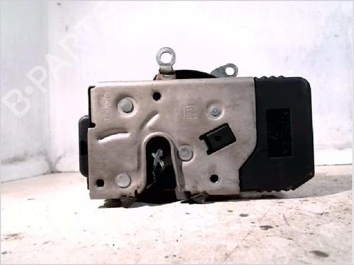 Front left lock NISSAN PRIMASTAR Van (X83) 1.9 dCi 100 | BP29497219C98 