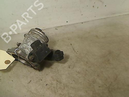 Used Throttle body RENAULT MEGANE I (BA0/1_) 1.6 i (BA0L) (75 hp) 26072057