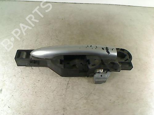 Used Front left exterior door handle RENAULT CLIO III Grandtour (KR0/1_) 1.5 dCi (KR0F) (86 hp) 26069251