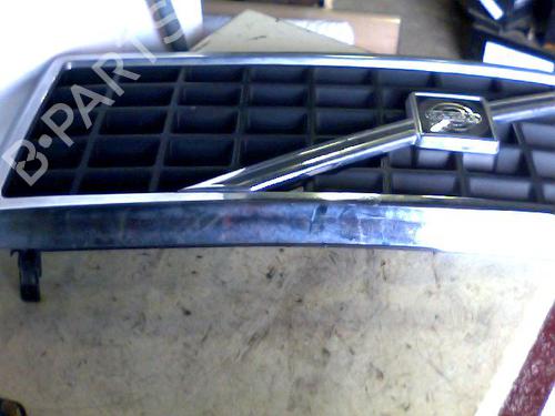 Used Grille VOLVO 440 (445) 1.7 (87 hp) 29815554