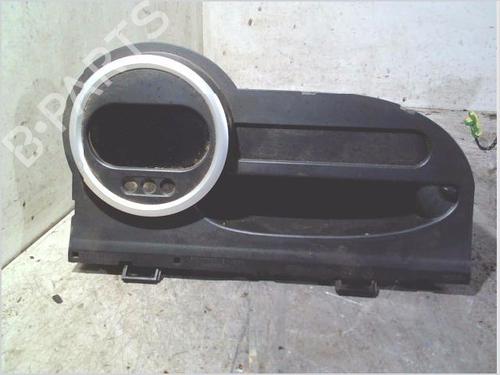 Used Instrument cluster Instrument cluster RENAULT TWINGO II (CN0_) 1.2 16V (CN04, CN0B) (75 hp) 34696133 34696133