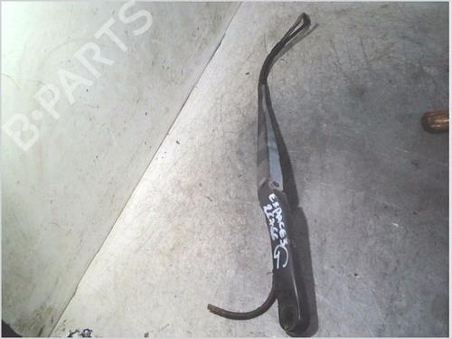Used Front windshield wiper arm Front windshield wiper arm 36860278 36860278