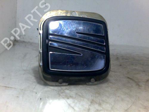 Maneta exterior porton SEAT LEON (1M1) 1.6 16 V (105 hp) 28323622