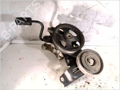 Servostyringspumpe TOYOTA RAV 4 II (_A2_) 2.0 D 4WD (CLA20_, CLA21_, CLA20R, CLA21R) (116 hp) 26109514