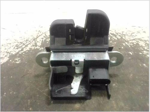 Used Electronic module Electronic module VW POLO V (6R1, 6C1) 1.6 TDI (90 hp) 40010377 40010377