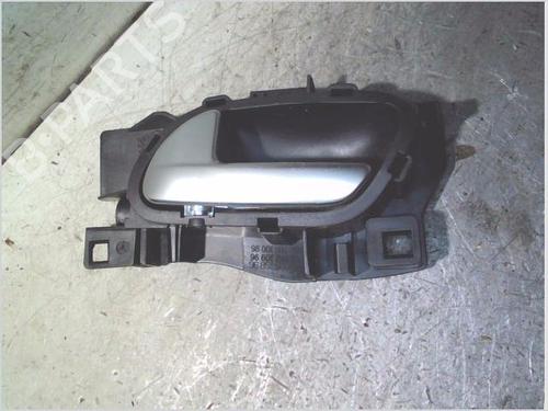 Used Rear left interior door handle Rear left interior door handle 39405141 39405141