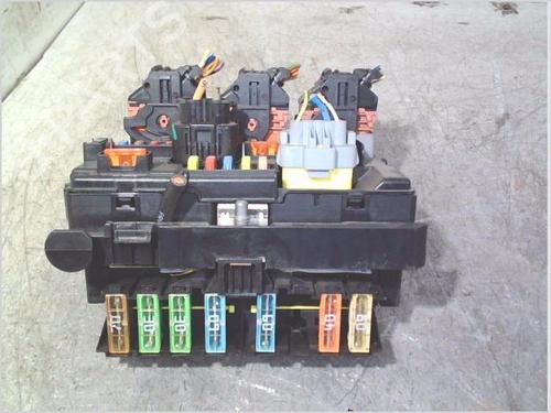 Used Fuse box Fuse box CITROËN C3 I (FC_, FN_) 1.4 i (73 hp) 35787414 35787414